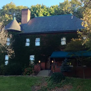 Sunnyledge Boutique Hotel