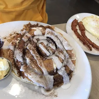 2 Cinnamon Roll Pancakes