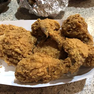 chicken, bbq wings, chicken wings and fried chicken, poultry, fried chicken wings, fried chicken, chicken wings, bbq chicken, food