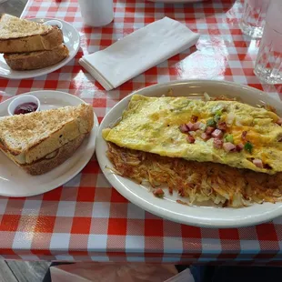 Denver omelet &amp; wonderful homemade toast.