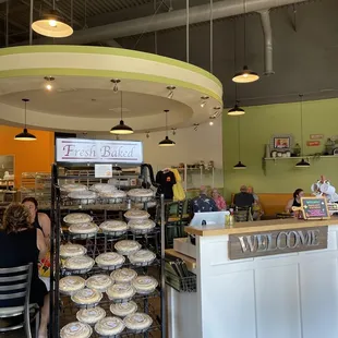 Entrance with giant cinnamon rolls