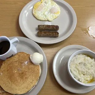 Breakfast served all day. Yummy!