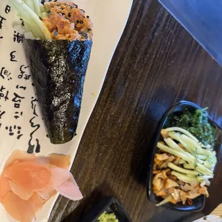 Spicy Tuna Hand Roll
