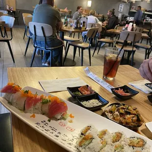sushi and sashimi, sashimi, sushi, food
