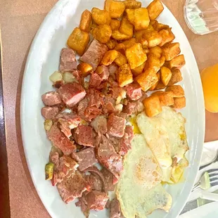 Pick 4 breakfast Corned Beef Hash