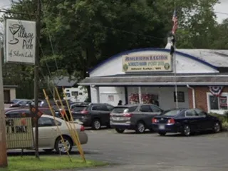 Village Pub of Silver Lake