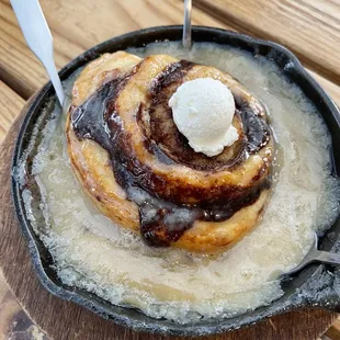 Cinnamon Roll