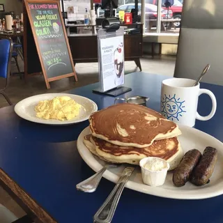 Short Stack Pancakes