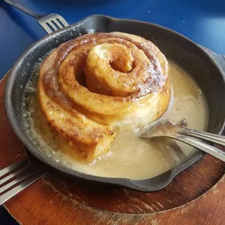 Cinnamon Roll