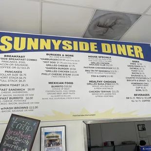 Get over here and get some awesome grub!