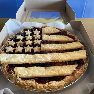 4th of July Pie!   Beautiful and delicious!