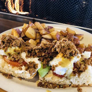 Green Chili and Chorizo Benedict