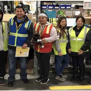 The team that won the trophy!