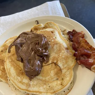 Banana Nutella pancakes