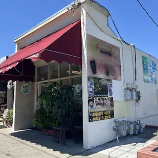 7/15/14 FYI. Exterior, entrance