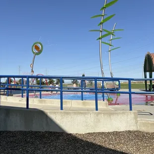 Splash pad, kids, water play