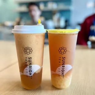 Peach frostie and peach jasmine tea with lychee jelly