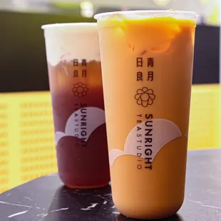 Thai tea and oolong cheesefoam