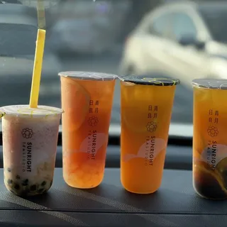 Kid's Strawberry Boba Milk (16oz)