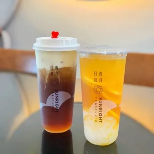 White Peach Oolong Cheese and Sunright Fruit Tea w/ Lychee Jelly