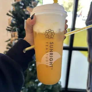 Pineapple Jasmine Tea w/ Cheese Foam