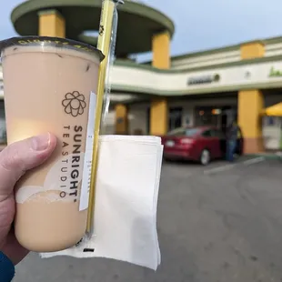 Cream pudding milk tea