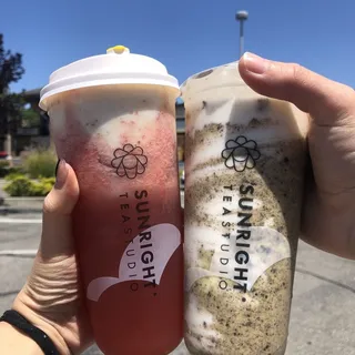 Pineapple Jasmine Tea w/ Cheese Foam