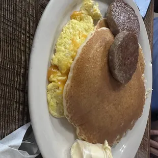 Pancake Sandwich w/Sausage Patties