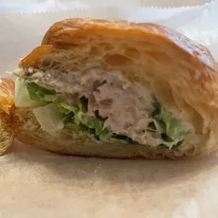 Tuna salad sandwich