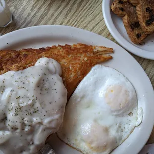 Chicken fried steak and eggs