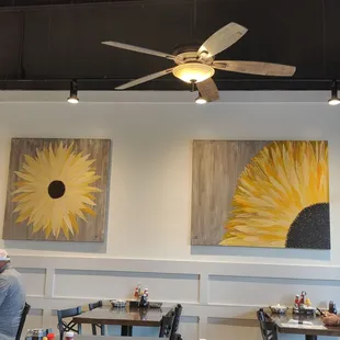 sushi and sashimi, interior