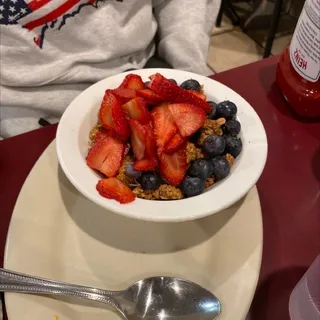 Yogurt parfait