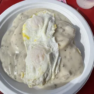 Sausage gravy &amp; biscuits
