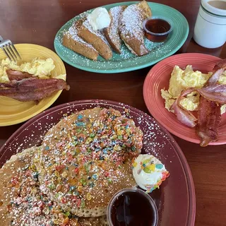 Cereal Pancakes Combo