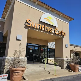 the entrance to the restaurant