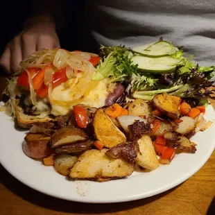 Vic burger and sunrise potatoes