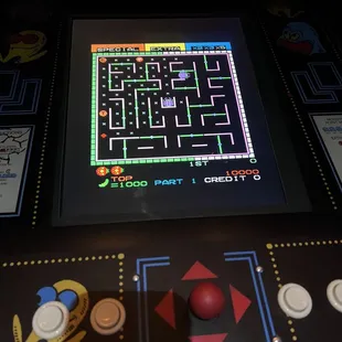 Miss Pac-Man! I am a fan!!! :D