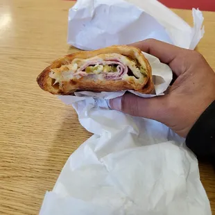Ham cheese and jalapeno.  Very good!
