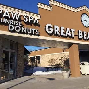 It's easy to miss the sign and door; the door is inside this common area.