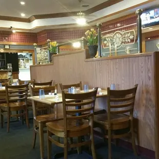 Don&apos;t listen to Fred. This place is super clean and very consistent. I make it a point to always eat breakfast here when I&apos;m in town.
