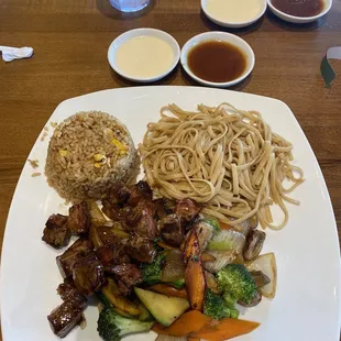 food, ramen and noodles