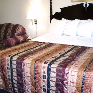 Standard Room with One King Bed