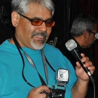 Mike M.