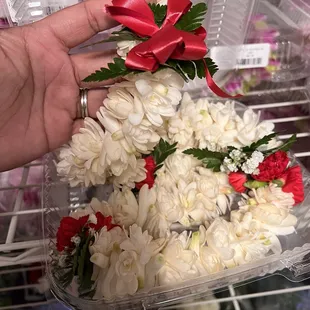 Double Tuberose lei