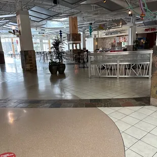 Funny they have a fire in the food court and mall Is not heated and cold LOL