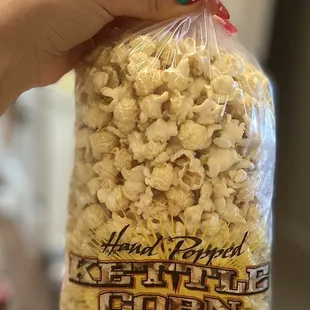 @kettlecornmasters on Instagram: Hand Popped Kettle Corn~ It's that warm, buttery, melt in your mouth kind of goodness! It's so addicting!
