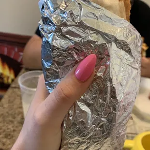 Chorizo &amp; Egg Breakfast Burrito, @cali.streettacos on Instagram!