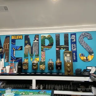 Amazing work of Memphis Folk Artist Karen Bottle Caps