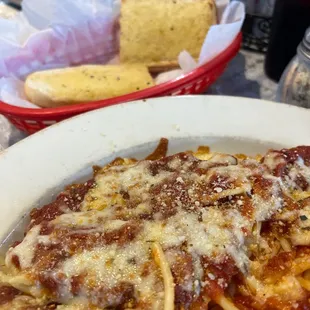Chicken parm &amp; garlic bread