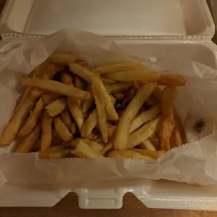 Huge portion of french fries.